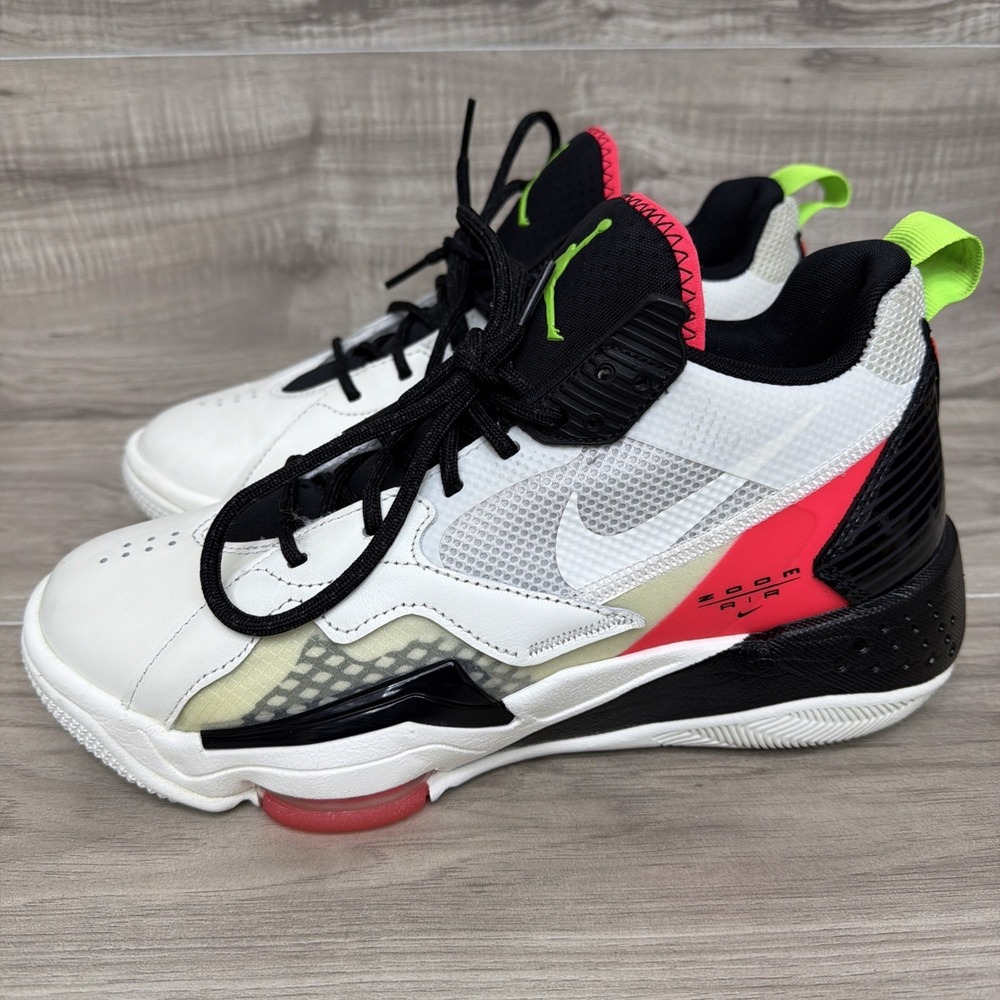 Nike‎ Air Jordan Zoom 92 Sail Black Flash Crimson Electric Green Size 8.5